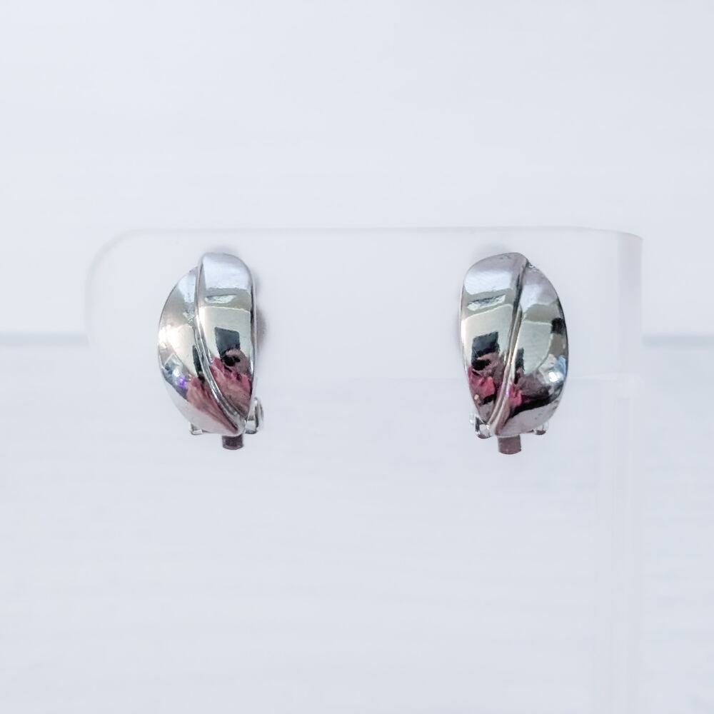 Vintage Clip On Earrings Silver Tone Stylish Hoop Like 7/8"
